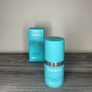 Lumière Firm Illuminating & Tightening Eye Cream